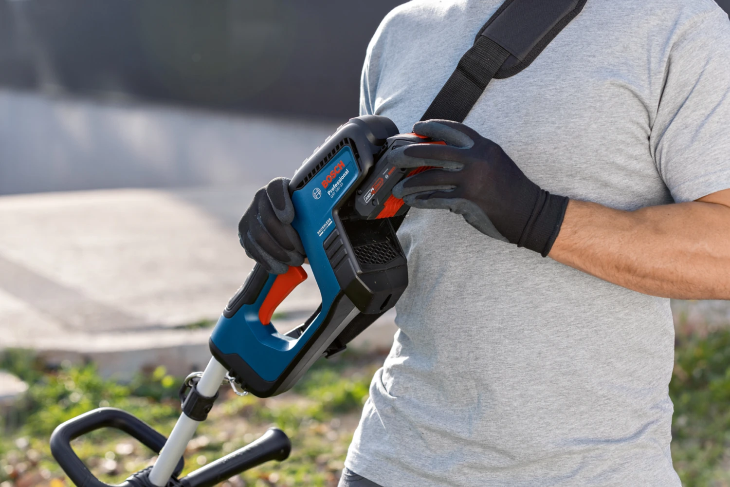 Bosch Græstrimmer 18V GRT 18V-33, 33cm, Solo 4 Bosch Græstrimmer 18V GRT 18V-33, 33cm, Solo - Billede 4